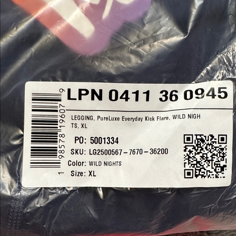 YITTY PureLuxe Everyday Kick Flare in Wild Nights, Size XL - Picture 7 of 7